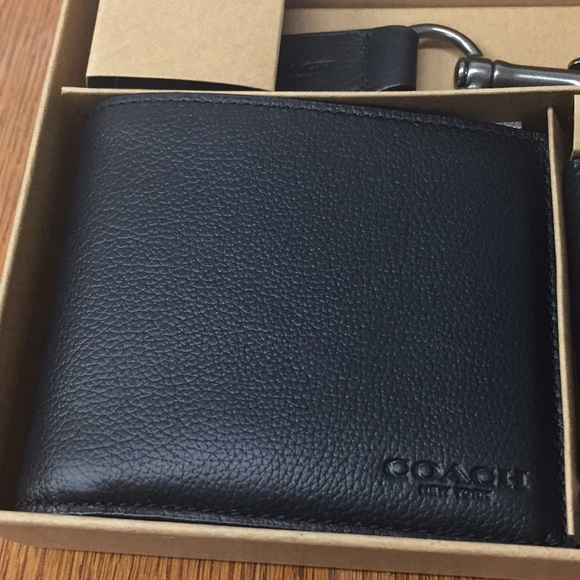 Coach Wallet ID Card Case and Key Fob Gift Set - Picture 3 of 9